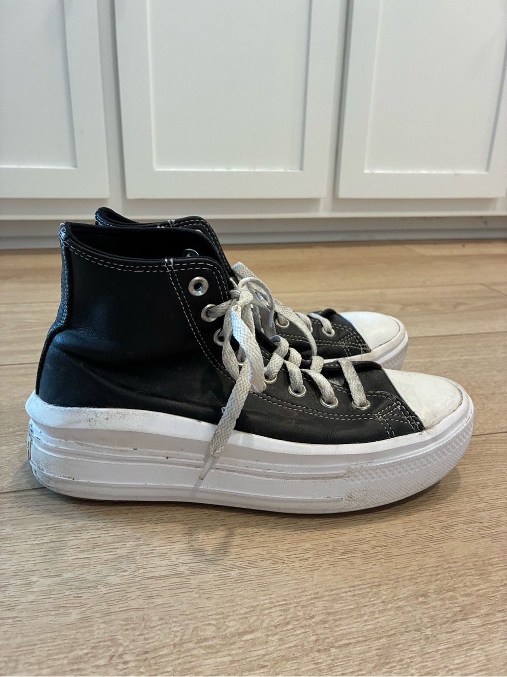 Converse Chuck Taylor All Star Move Platform Sneakers Black Women’s Size 8.5